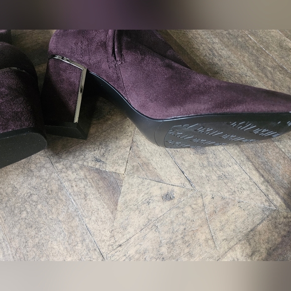 DKNY Cavale Expresso Boots! 7 - Picture 5 of 12